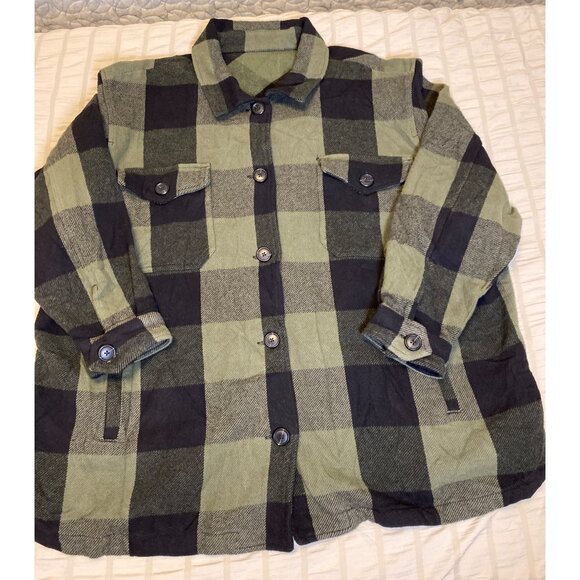 Green & Black Plaid Button-Up Shirt Jacket, XL - Picture 4 of 9